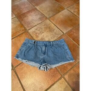 Pilcro cut off denim shorts size 28